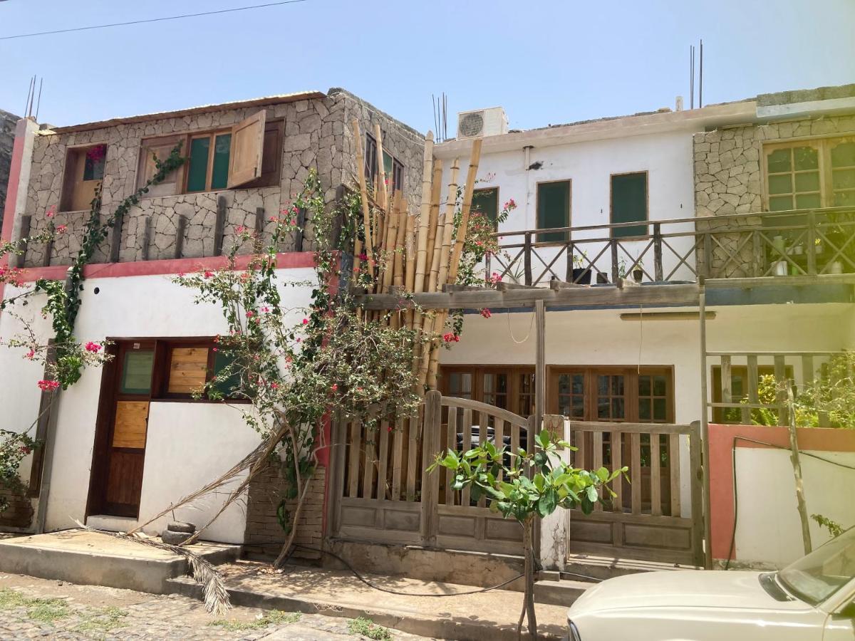 Pedra De Rala Hotel Porto Novo Exterior foto