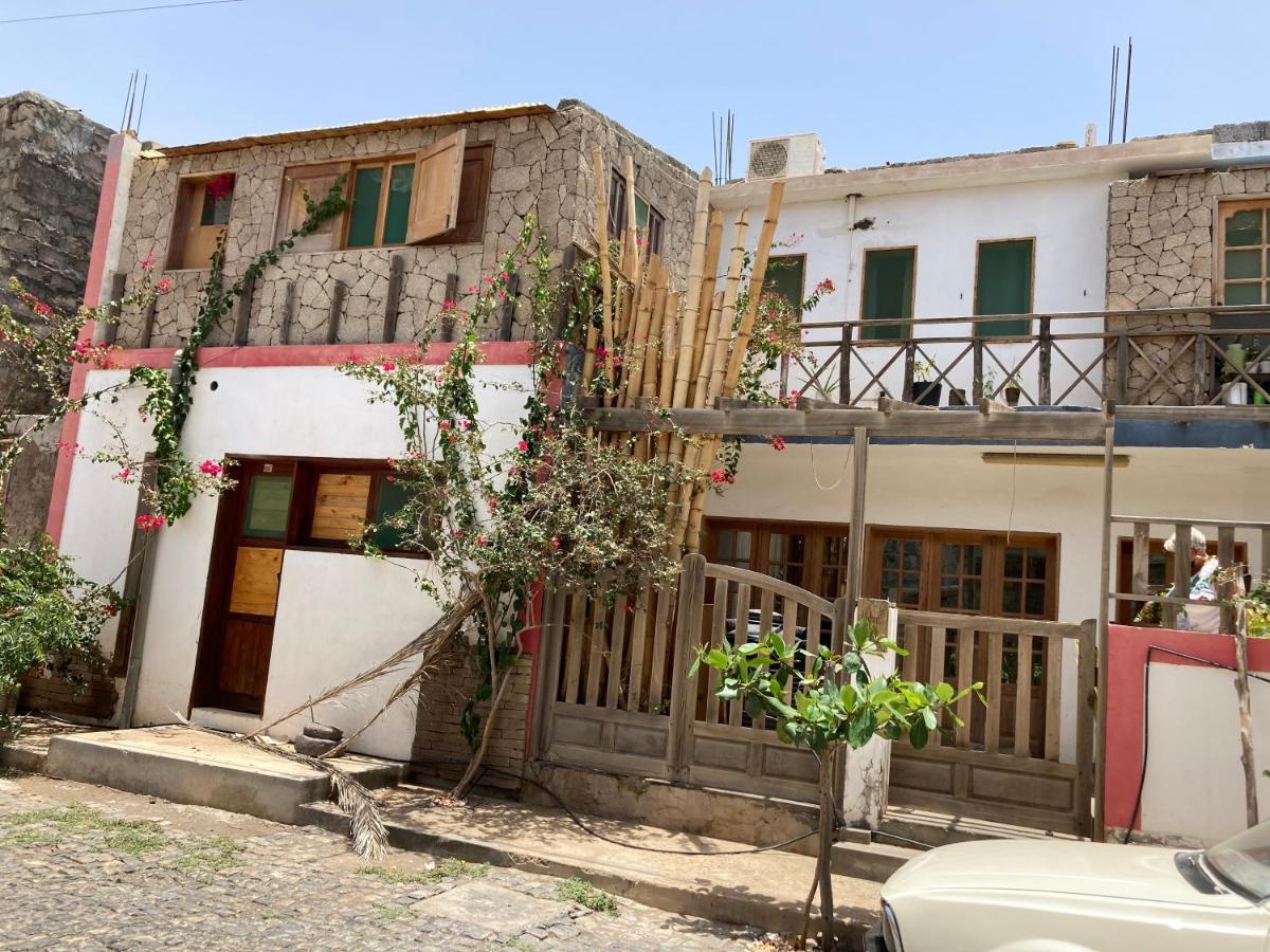 Pedra De Rala Hotel Porto Novo Exterior foto